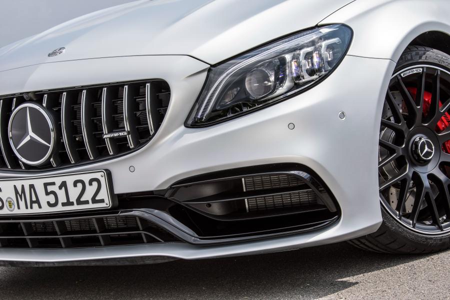 Детали экстерьера Mercedes-AMG C63 S Estate (S205) 2018 года  (WW) (фото 2 из 38)